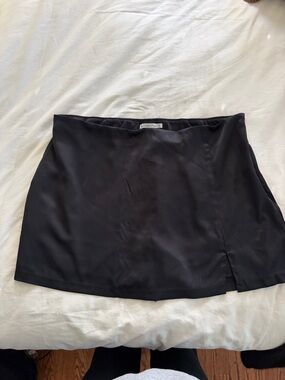 Abercrombie Mini Silk Black Skort with Side Slit